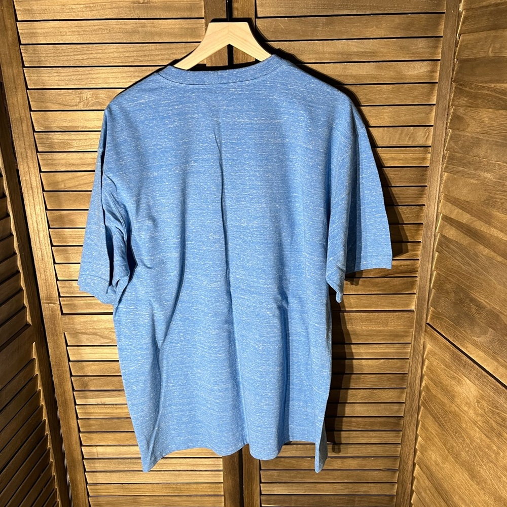 Carhartt T-Shirt - Picture 2 of 3